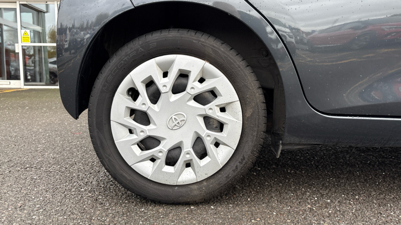 Toyota Aygo 1.0 VVT-i X-Play 5dr Petrol Hatchback